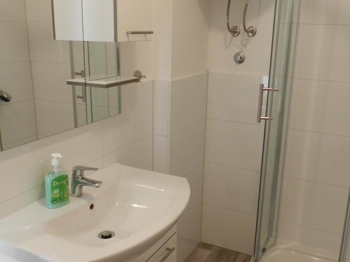Diamant Apartments 巴什卡沃达 外观 照片
