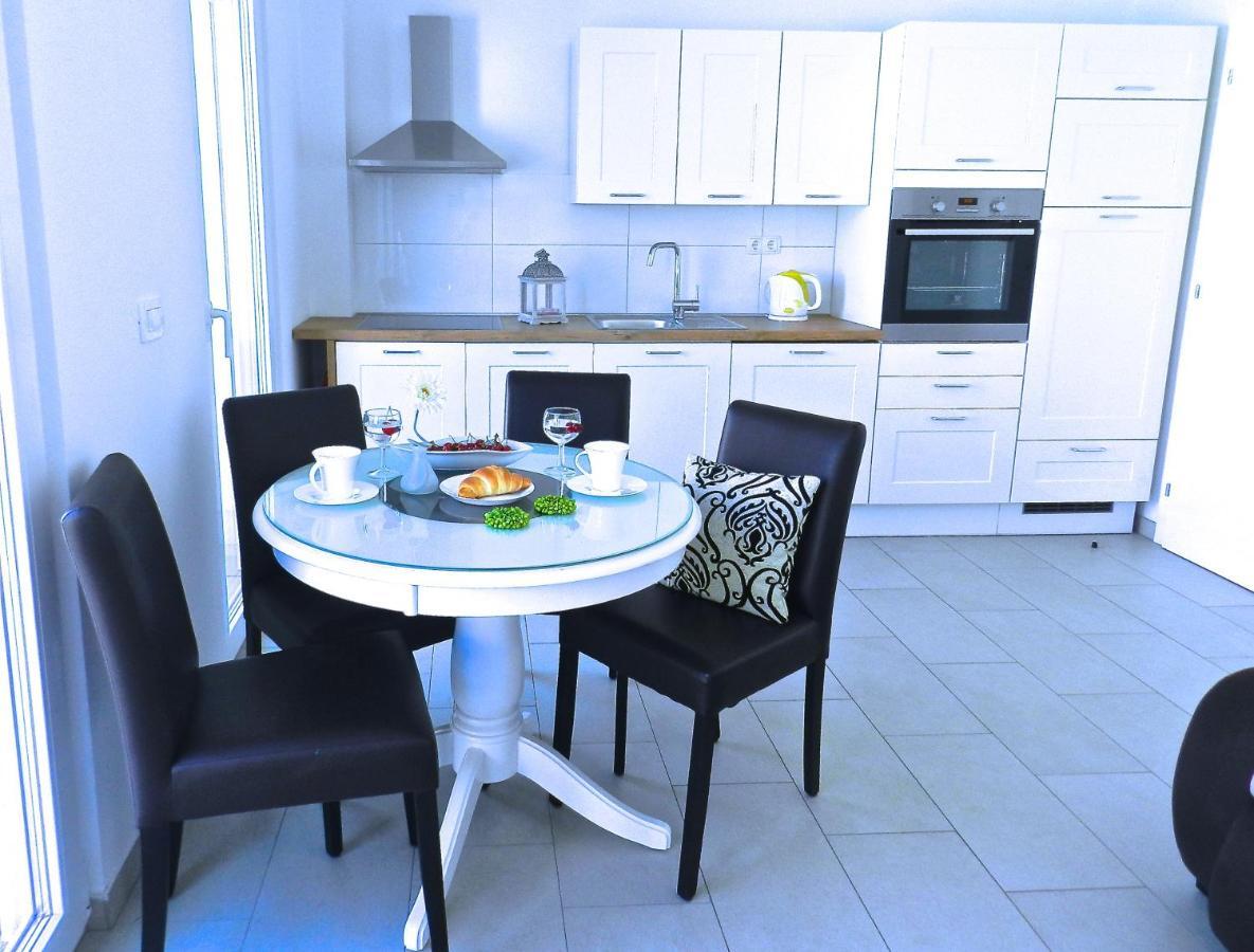 Diamant Apartments 巴什卡沃达 外观 照片