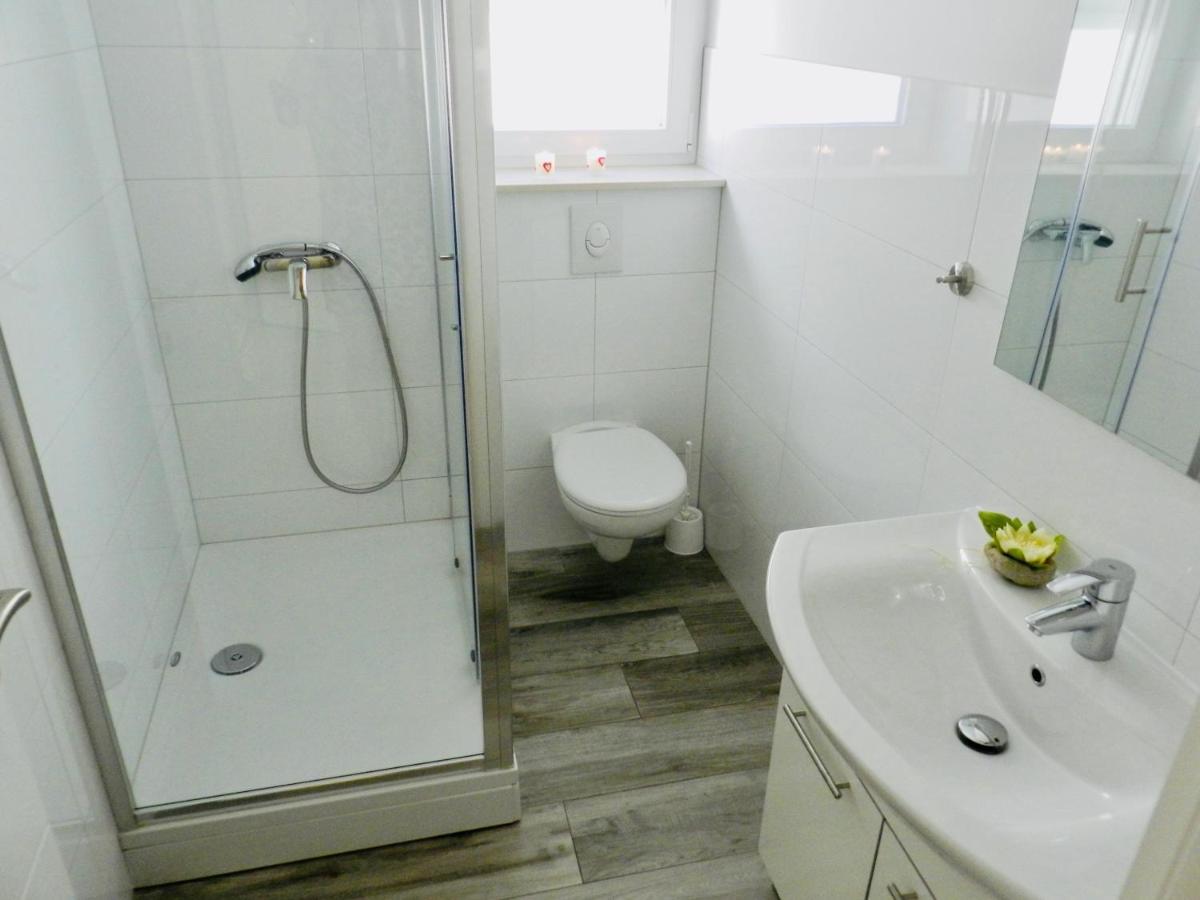 Diamant Apartments 巴什卡沃达 外观 照片