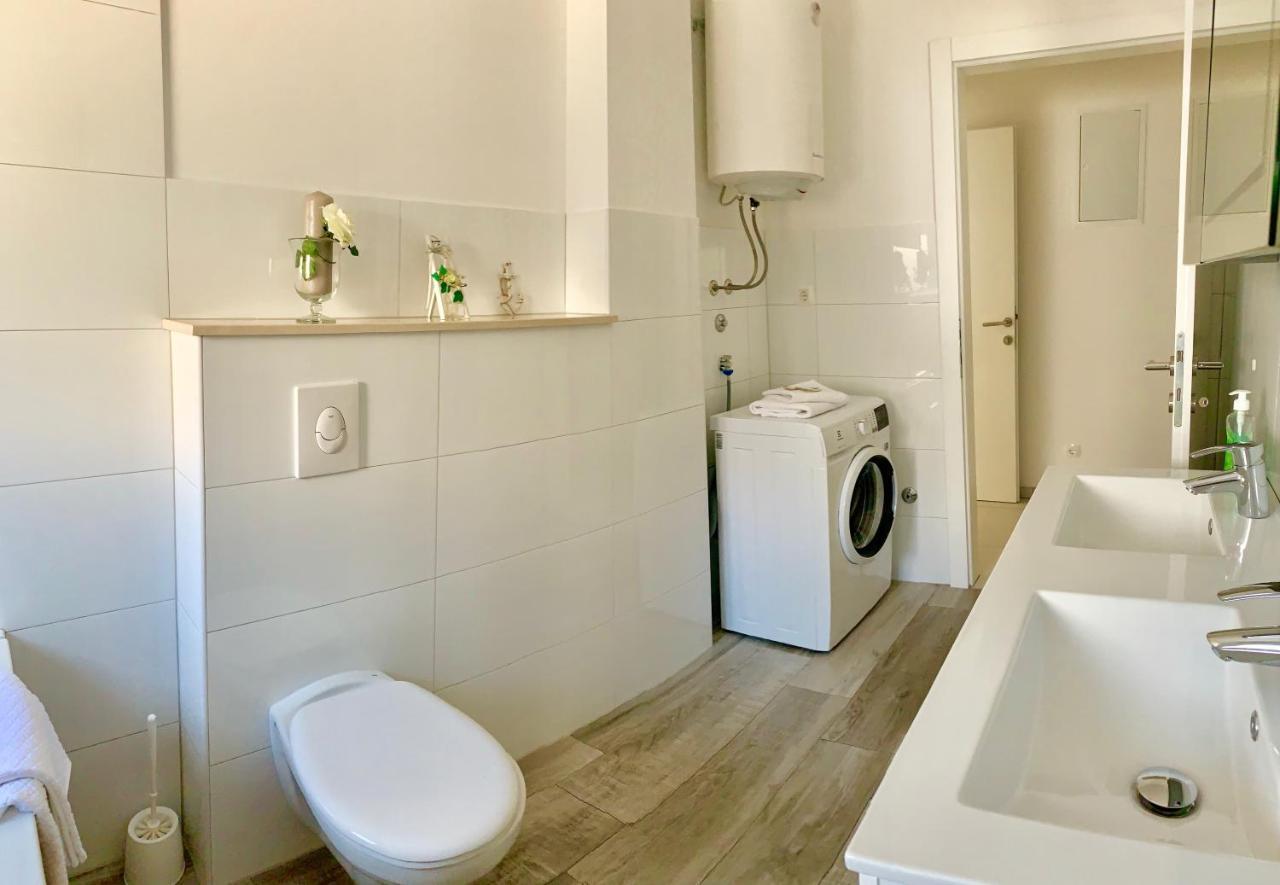 Diamant Apartments 巴什卡沃达 外观 照片