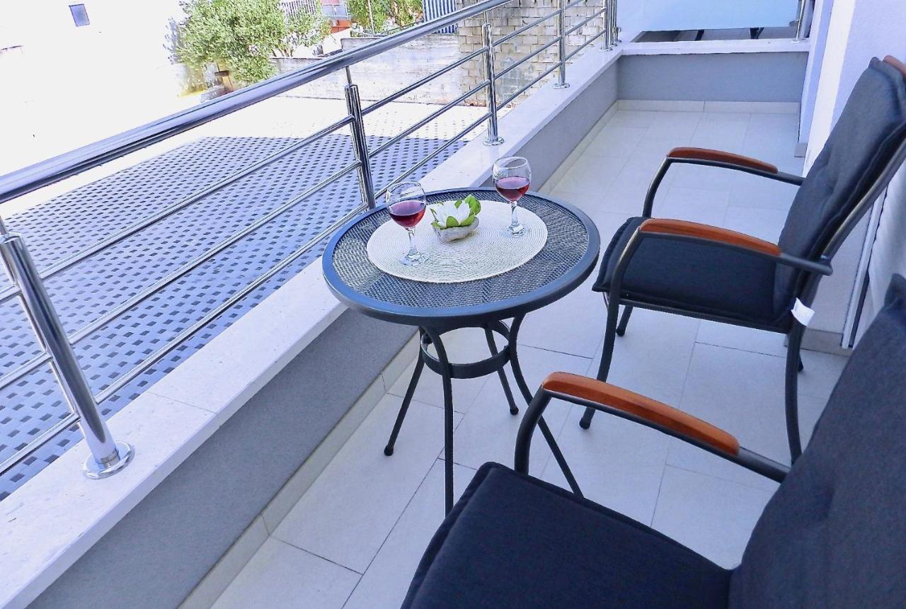 Diamant Apartments 巴什卡沃达 外观 照片